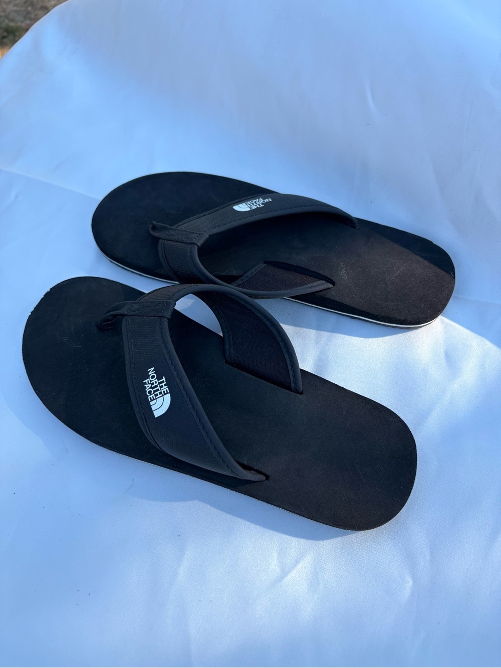 The North Face Youth Base Camp Mini II Flip Flops Black Sandals Size 4